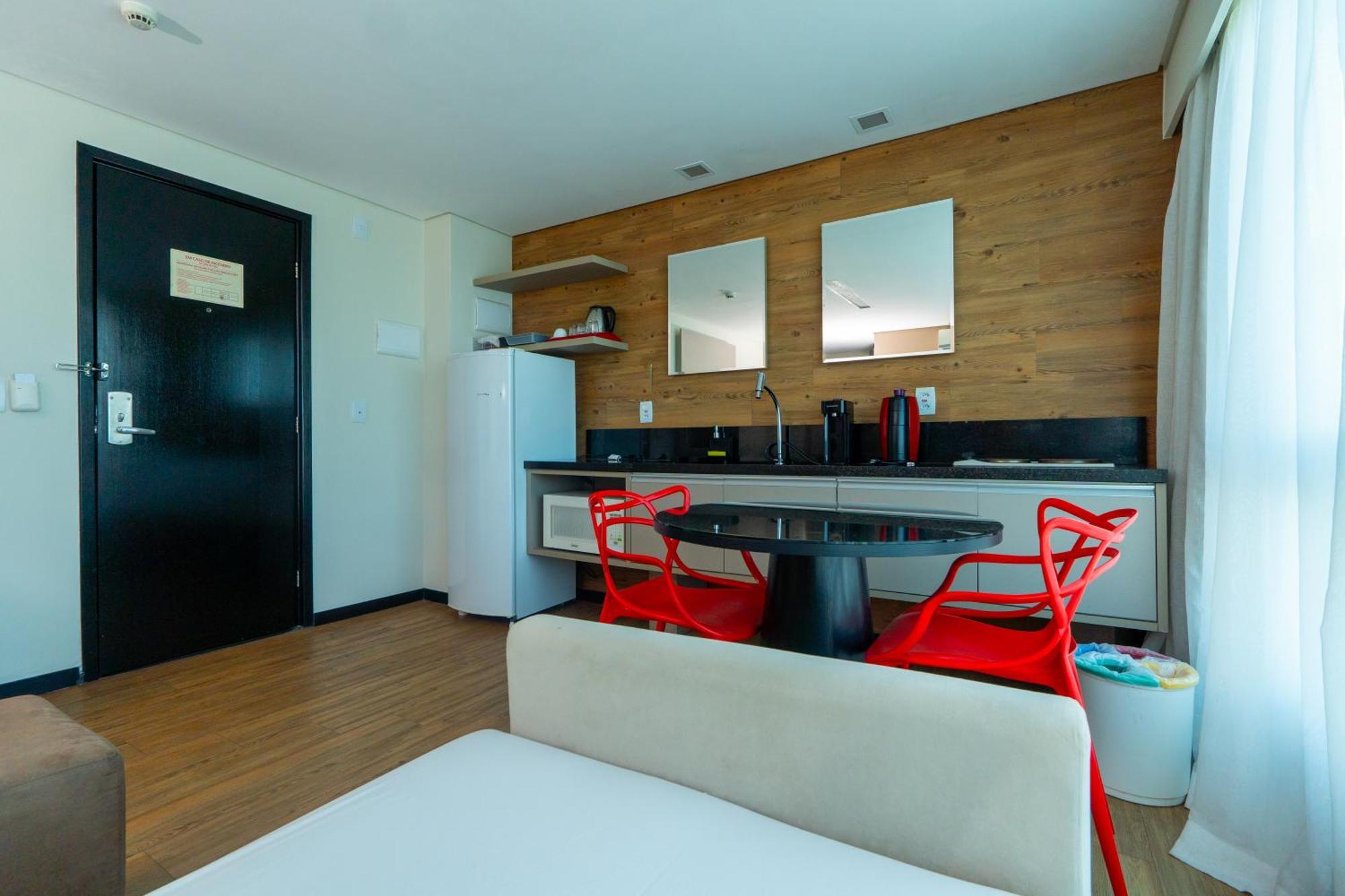 Roomo Praia De Boa Viagem Residencial Ресифи Экстерьер фото